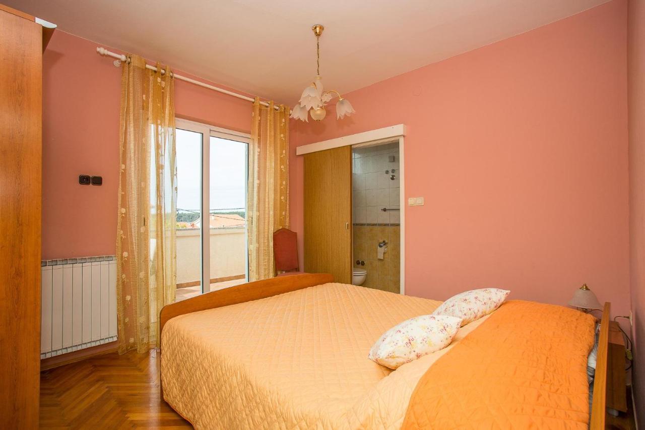 Apartments Nada Palit ภายนอก รูปภาพ